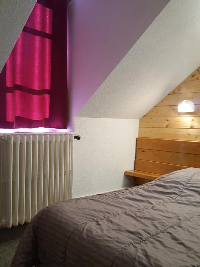 Hotel Restaurant Glaizette LʼArgentière-la-Bessée エクステリア 写真
