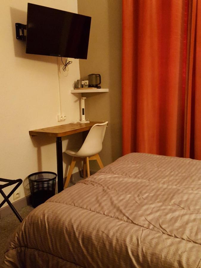 Hotel Restaurant Glaizette LʼArgentière-la-Bessée エクステリア 写真