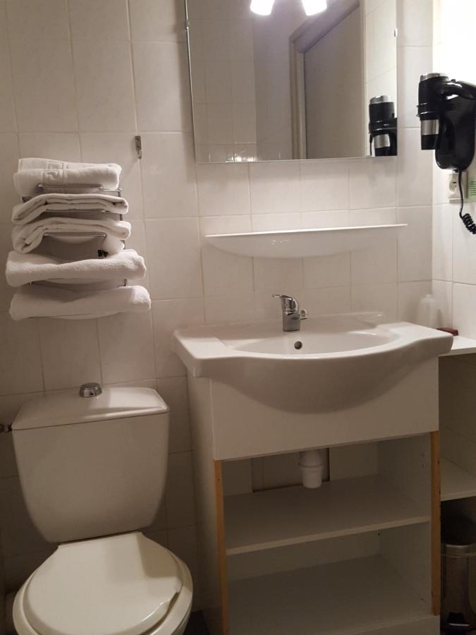 Hotel Restaurant Glaizette LʼArgentière-la-Bessée エクステリア 写真