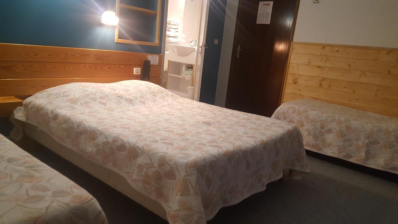 Hotel Restaurant Glaizette LʼArgentière-la-Bessée エクステリア 写真